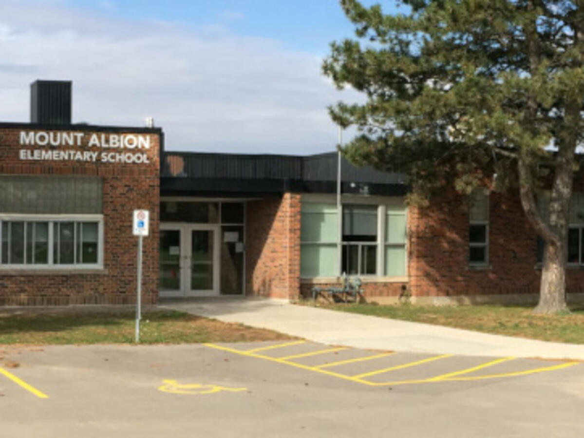 Picture of Mount Albion School